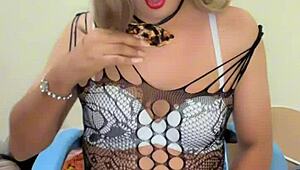 Transsexual Busty Woman with Maternal Milk Production