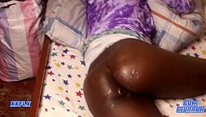 Ghetto amateurs spooning fuck with loads of cum 😈