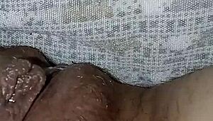 グレタラ、次のお部屋で腫れたおまんこ何してんの？