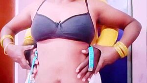 Desi Housewife Fucks Tailor With Dirty Talks