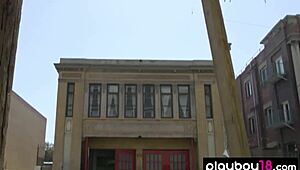 Petite American Blonde Rachel Harris Boldly Reveals Her Massive Natural Tits