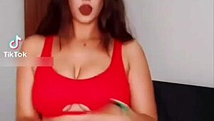 Morena with big natural tits will make you cum from pleasure