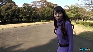 Brunette Babe Sucks Hard Fat Cock In Car Backseat