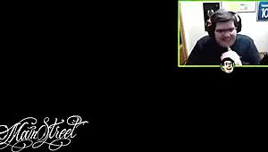 negro nerd fucks branquinha