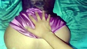 Bonita estudiante en LENCERIA gets BOLD fucked by muscular bodybuilder!