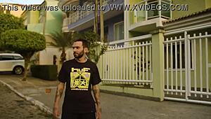 negro nerd fucks branquinha