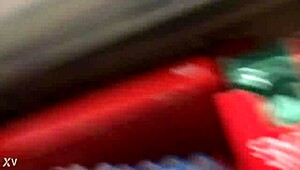 1 Candid Mom Shopping