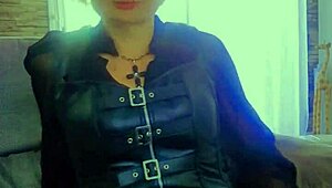 Mature woman compilation loving leather outfits