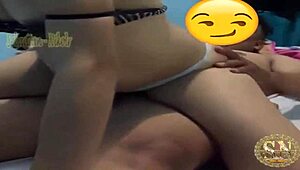 أكسر طيز صديقتي الكبيرة بعد الحفلة وأنيك جسمها اللاتيني السكسي مع قذف لبن