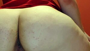 Stepmom With Fat Ass And Shaved Pussy Arrives For Date Without Panties, Showing Naked Tits