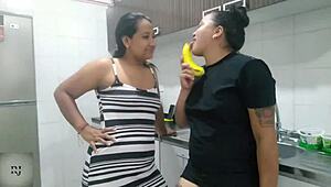 Colombian lesbians dive into mutual pussy licking at home