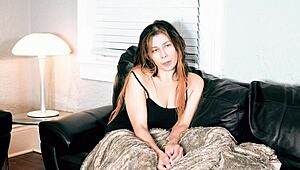 interview and getting to know allidoll 😏