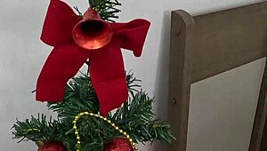 Teen Sucks Big Cock Before Christmas Dinner