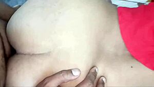 milf culona bien rica gets crazy with big tits and ass shaking