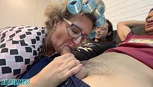 meu amigo comeu o c� da minha av�