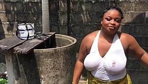 Outdoor Sex With The Baddest Bitch!