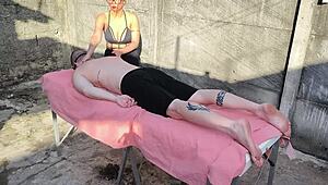 massage turns into wet pussy fucking