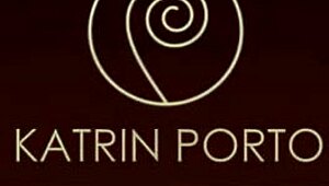 Office Pussy Licking For A Sexy Milf