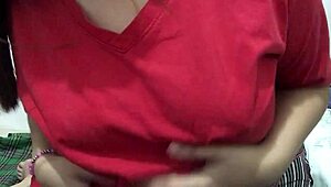 My hot filipina girlfriend is horny, we had some fun together