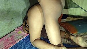 Fuck That Step Sister Hard At Night With Hindi Audio!