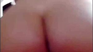 i recorded my own twerking video at home