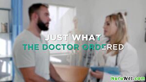 petite sexy blonde teen 18+ with nice natural boobs prepare her client for a nuru massage and more - anna claire clouds will pounder.