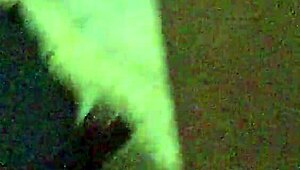 dianixhot follada a lo perrito con corrida en culo