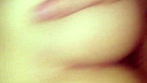 Mature amateur bent over for anal 😈