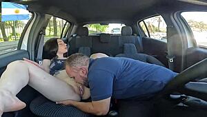 yo this novinha almendra gala just plops down on that piroca right on buenos aires streets wild!