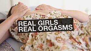 oh daphne wakes new toy for redhead orgasm rush