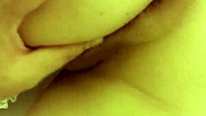 i stuff my huge cock in 96 white tiger tight shaved pussy stockings blowjob