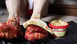 wanna slather peanut butter jelly all over my feet in this fetish dream?