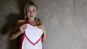 wanna slather peanut butter jelly all over my feet in this fetish dream?