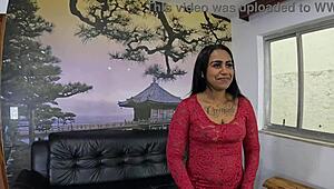 Behind the scenes photoshoot with alicia victoria backstage