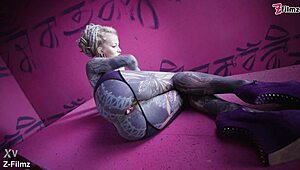 tattooed goth punk fingers gaping anal ass solo with huge buttplug collection