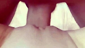 TIGHT PUSSY SQUEEZES CUM FROM HORNY HOMEMADE FUCK