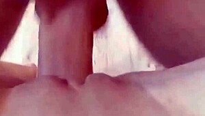 TIGHT PUSSY SQUEEZES CUM FROM HORNY HOMEMADE FUCK