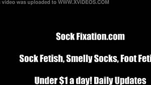 my super dirty feet need your tongue right now