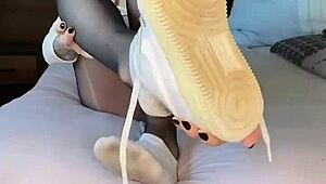 blacknails' nylon feet tease in nike airforce tights fetish