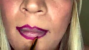 Crossdressing trans makes up beautifully for hot viewers