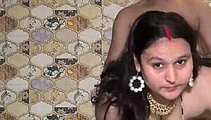 Aashiq banaya aapne you dirty housewife with fat tits in homemade blowjob photoshoot