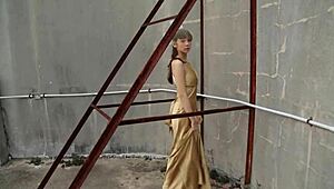 OKADA SAKA IN SILKY BIKINI TEMPTS JAPANESE FANTASY!