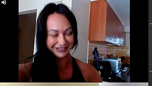 muscular fbb legs flex calves in bodybuilder showcase