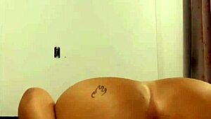 Husband rams wife's loose swollen pussy creampie