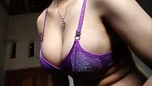 Gorgeous asian shemale strokes her cock hard in early morning solo session 🌅🍆💦