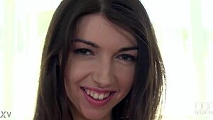 wanna see my puffy nipples and meaty shaved pussy lips, czech brunette in lingerie and heels?