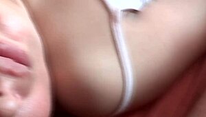 mmm waking up to driver's thick cock in my mouth i suck him dry till he cums 😍🍆💦