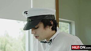 Hot big ass brunette Paris seduces Ricky Spanish for bathtub fuck