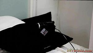 bareback boys dive into raw gay action tumblr style 🔥🍑