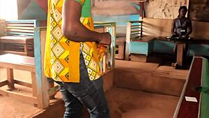 Nigerian Girls Wreck Boys' Assholes in Wild Outdoor Anal